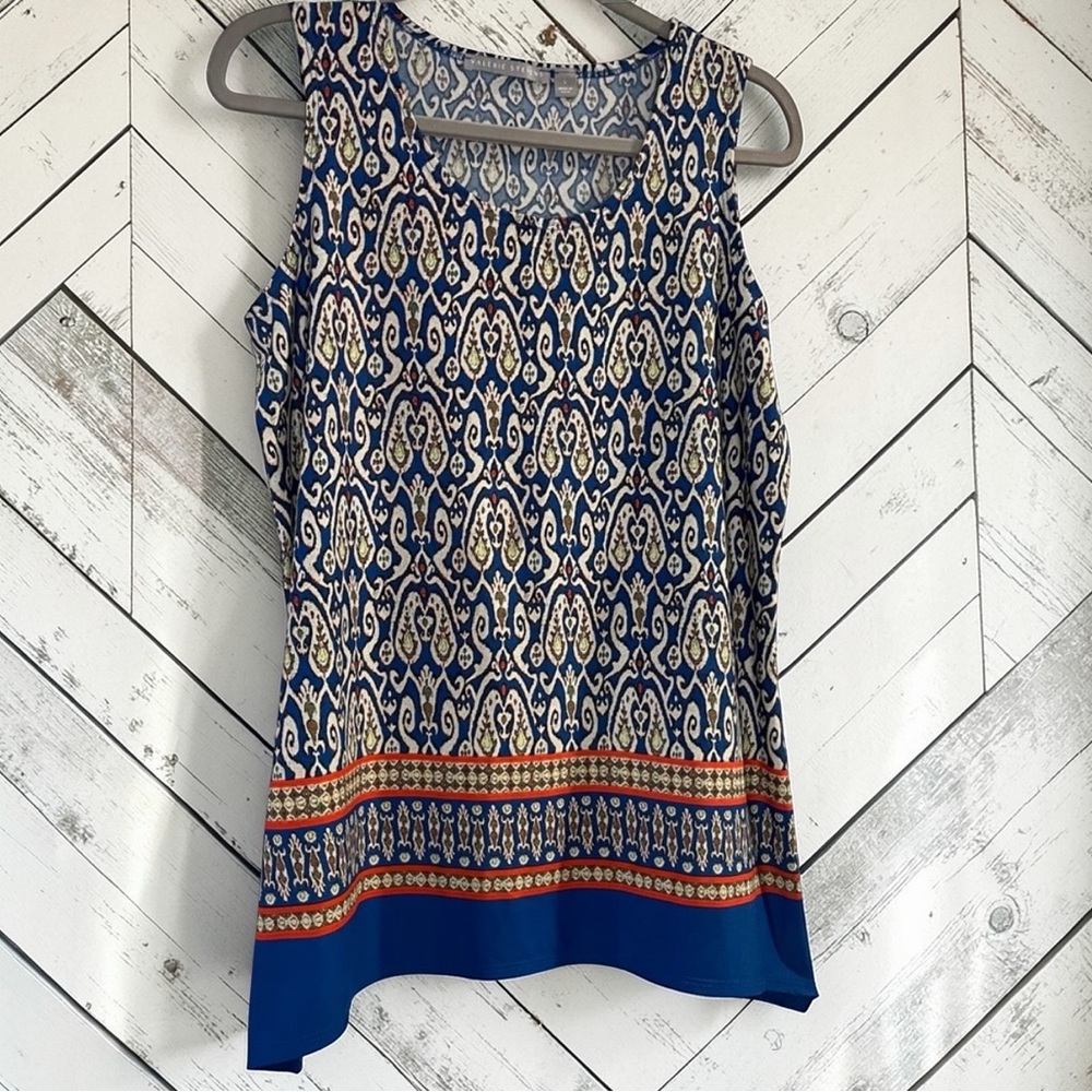 Valerie Stevens Boho Ikat Print Sleeveless Blouse | Blue Border Tank | L